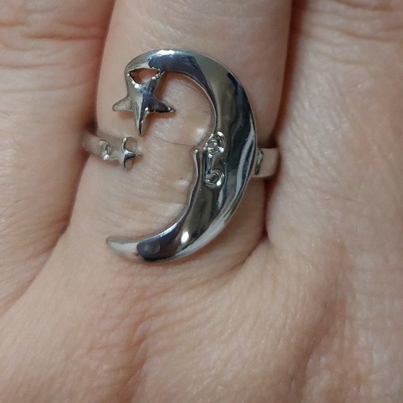 2 PIECES RING SET MOON STARS & ANIMALS ADJUSTABLE RINGS SILVER TONE - Picture 2 of 7